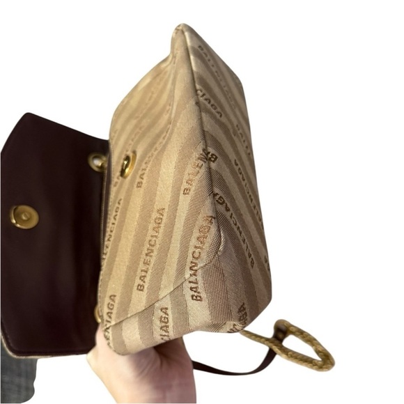 BALENCIAGA BB GOLD Chain Bag - Picture 8 of 11